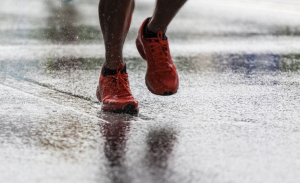Как организовать пробежки в дождливую погоду