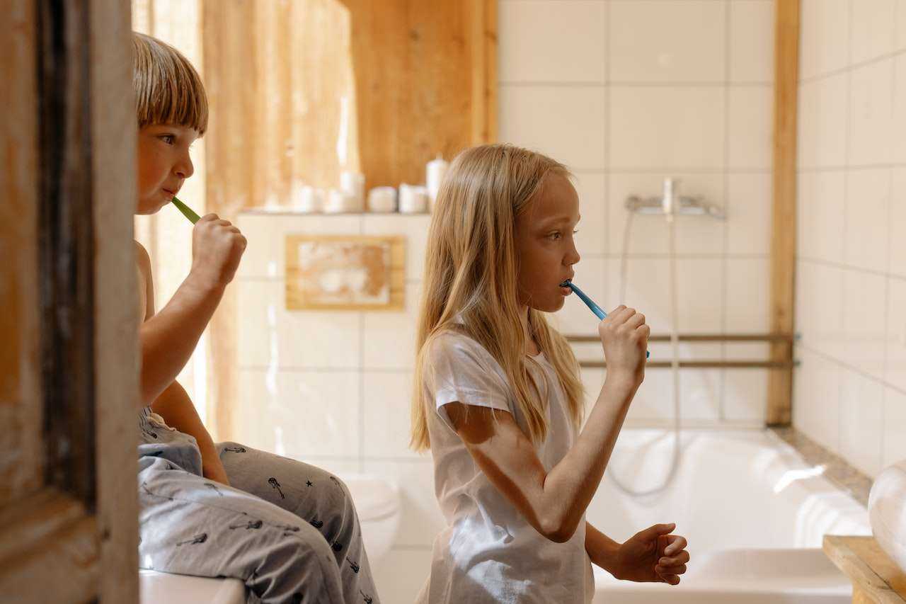 Какую зубную пасту выбрать для ребенка: советы стоматолога