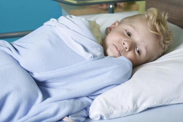 Как при гайморите у ребенка избежать больницы или прокола: советы врача. Как лечить гайморит у детей?